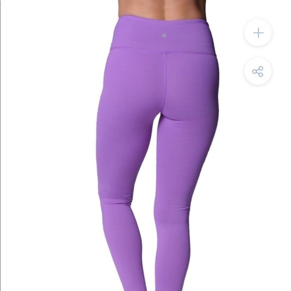 NWT Vimmia X Revolve 7/8 Legging in Grape - Picture 3 of 9